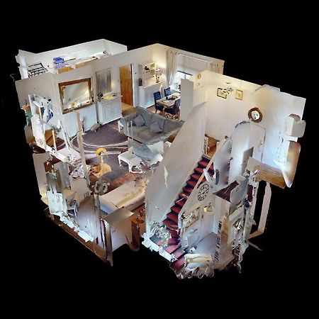 Spacious One Bedroom Flat West Hoathley エクステリア 写真